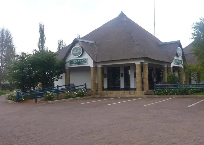 Millys Restaurant And Chalets